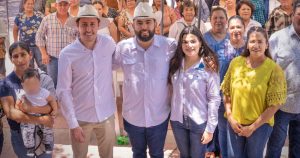 INTERVENCION DE BIENESTAR PARA OBRAS DE INFRAESTRUCTURA Y ENTREGA DE TARJETAS DE FOMENTO ECONÓMICO AL MUNICIPIO DE QUIRIEGO